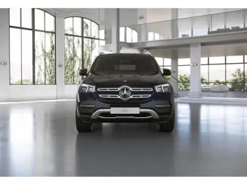 GLE 300 d 4M AMG int+DISTRONIC+PANO+AIRMATIC+AHK