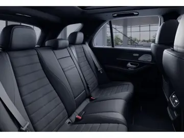 GLE 300 d 4M AMG int+DISTRONIC+PANO+AIRMATIC+AHK