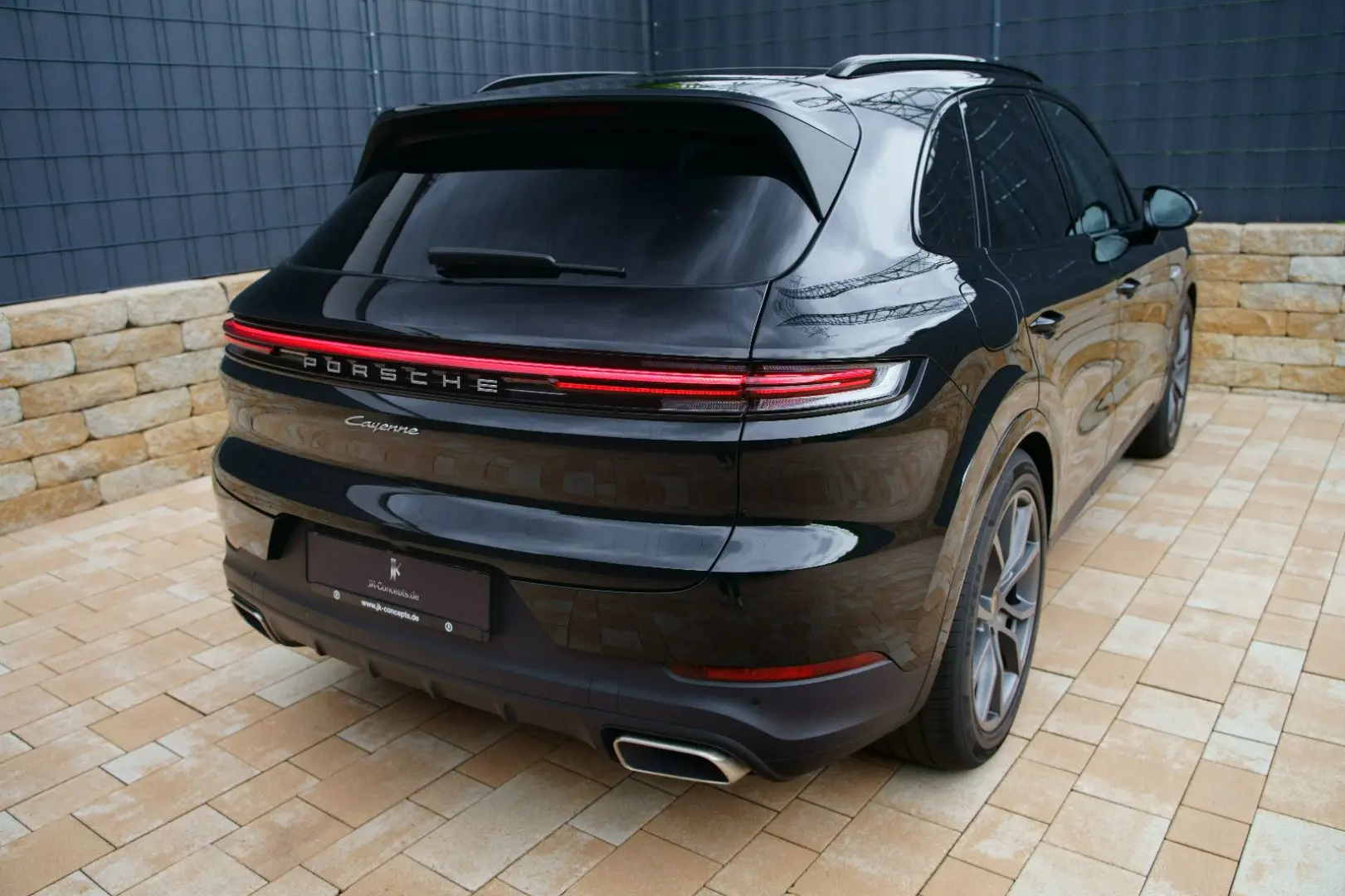 Cayenne E-Hybrid *AHK*PANO*INNO*KEYLESS*BOSE