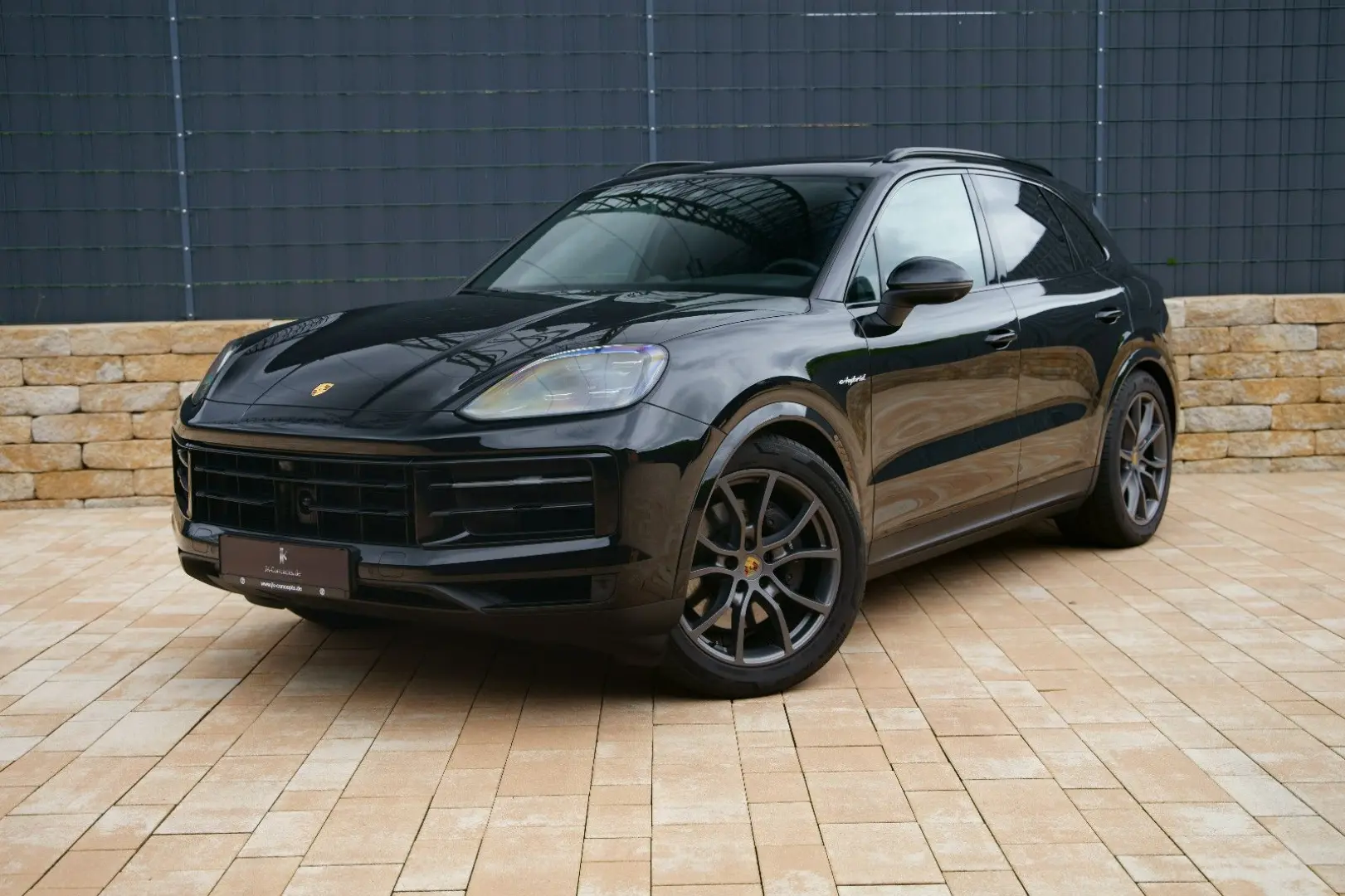 Cayenne E-Hybrid *AHK*PANO*INNO*KEYLESS*BOSE