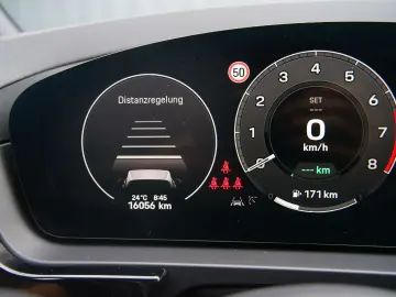 Cayenne E-Hybrid *AHK*PANO*INNO*KEYLESS*BOSE