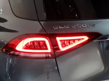 GLE 350 de 4Matic*AMG-LINE*LUFTFEDERUNG*360*AHK*