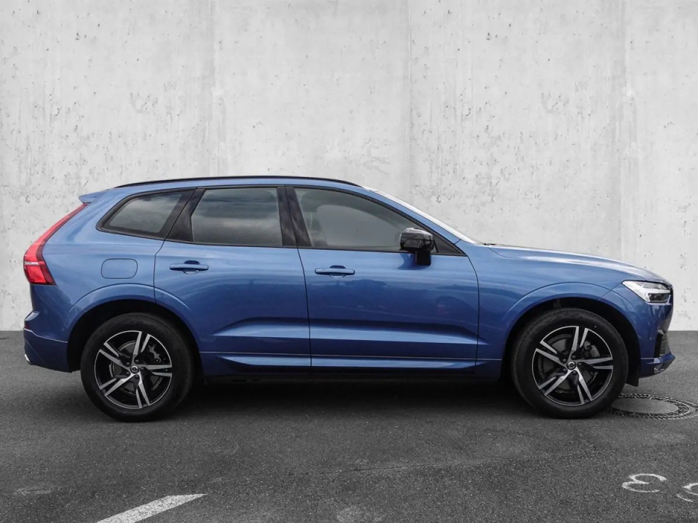 XC60 B5 AWD R-Design AHK LED
