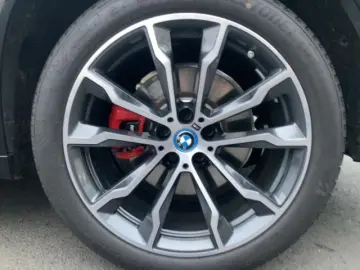 X3 xDr30e M-Sport Kamera DAB 20''LM Sitzhzg
