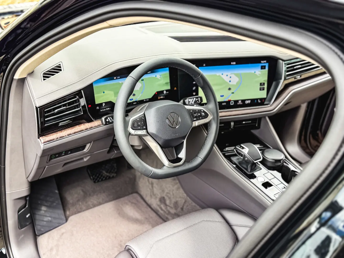 VW TOUAREG Elegance V6 TDI 286CP DSG 4Motion