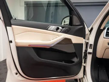 BMW X7 xDrive 40D M Sport Mild Hybrid