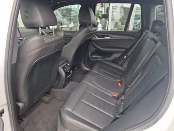 X3 xDrive20d Laser.Navi.AHK.Komfort.ParkA.DriveA