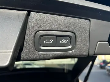 XC60 T6 AWD Plug-in, Inscr., Google, Pano, 360°