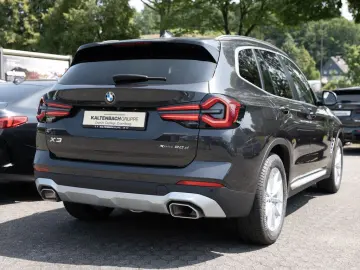 X3 xDrive 20d FACEL. AHK LASER LED W-LAN NAVI