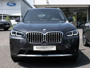 X3 xDrive 20d FACEL. AHK LASER LED W-LAN NAVI