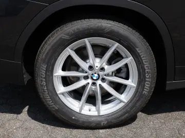 X3 xDrive 20d FACEL. AHK LASER LED W-LAN NAVI