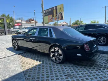 Rolls-Royce Phantom VIII