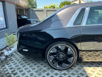Rolls-Royce Phantom VIII