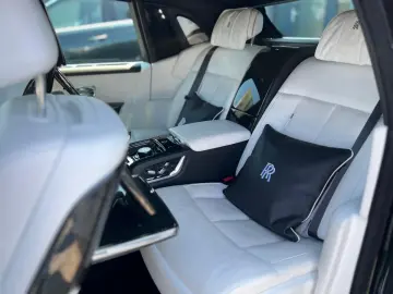 Rolls-Royce Phantom VIII