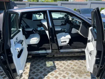 Rolls-Royce Phantom VIII