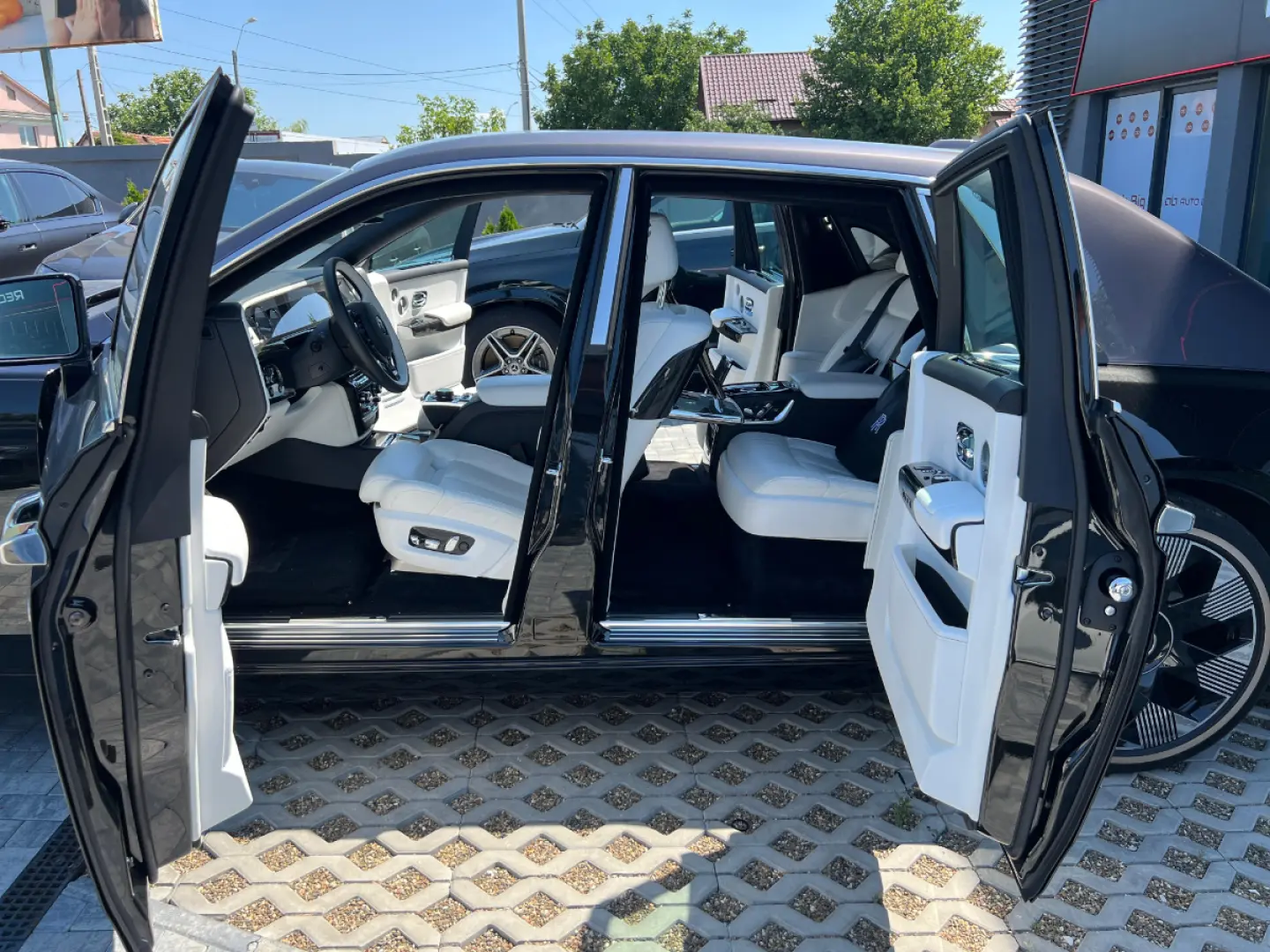 Rolls-Royce Phantom VIII