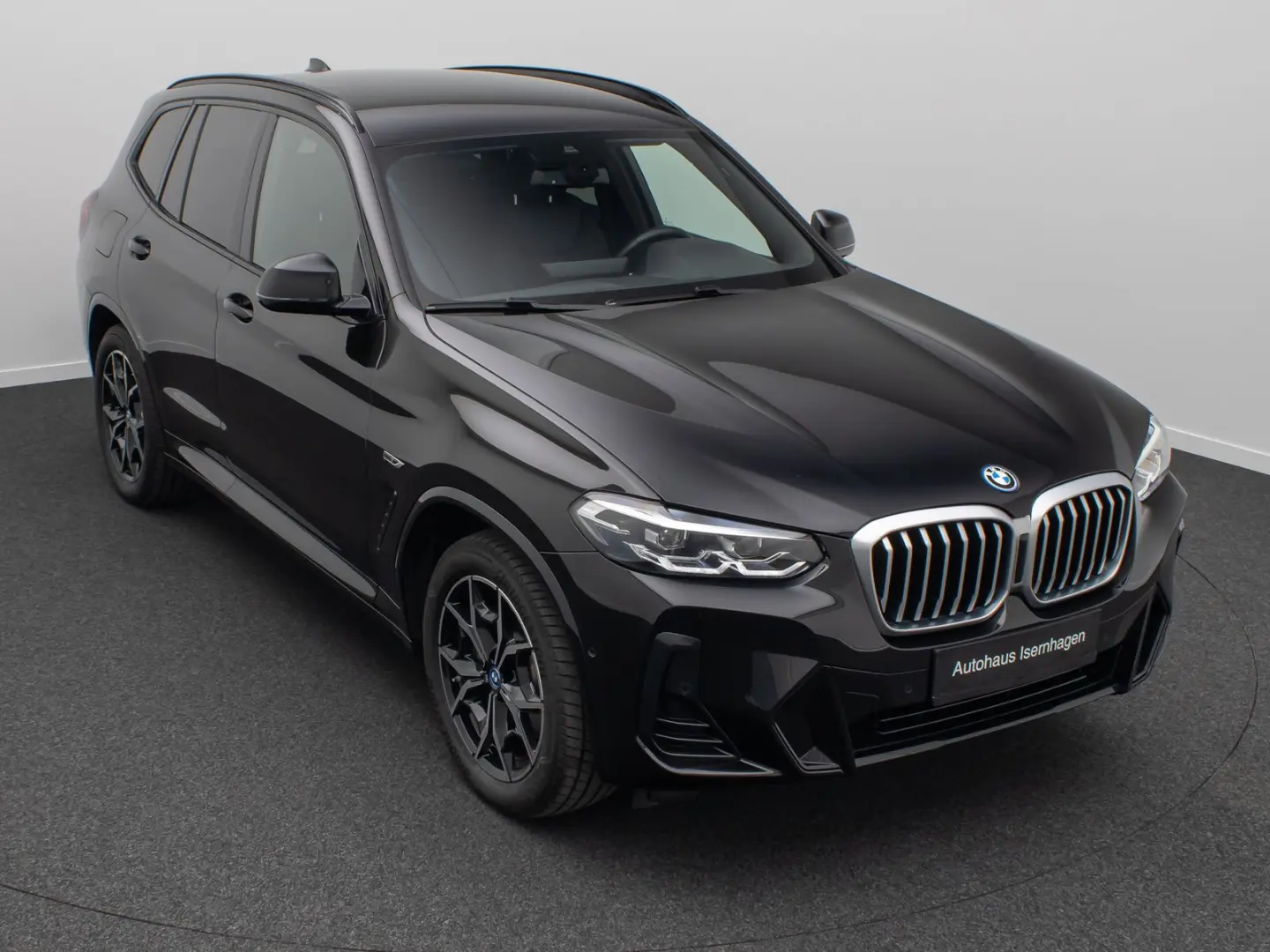 X3 xD30e M Sport DAB Kamera HiFi LED DriveAs 19