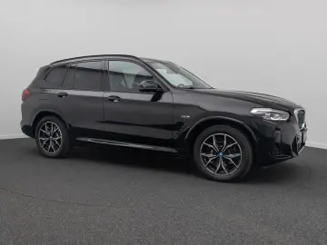 X3 xD30e M Sport DAB Kamera HiFi LED DriveAs 19