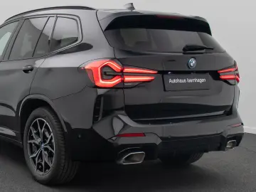 X3 xD30e M Sport DAB Kamera HiFi LED DriveAs 19