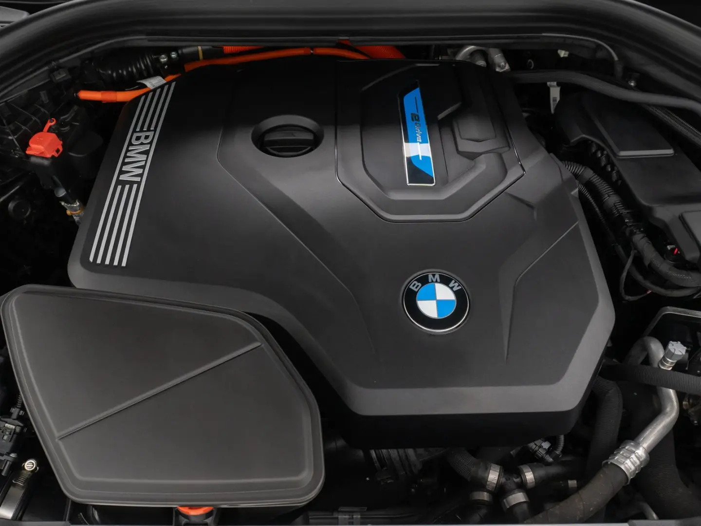 X3 xD30e M Sport DAB Kamera HiFi LED DriveAs 19