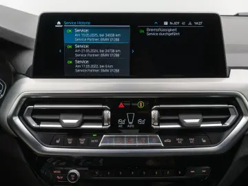X3 xD30e M Sport DAB Kamera HiFi LED DriveAs 19