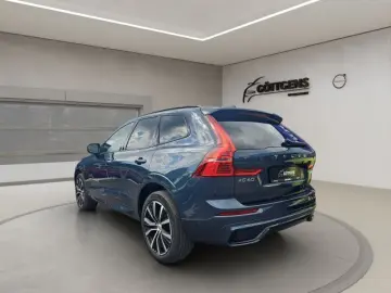XC60 B5  AWD Ultimate Dark AHK NAVI 360° STANDH
