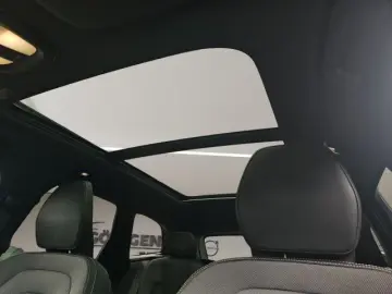 XC60 B5  AWD Ultimate Dark AHK NAVI 360° STANDH