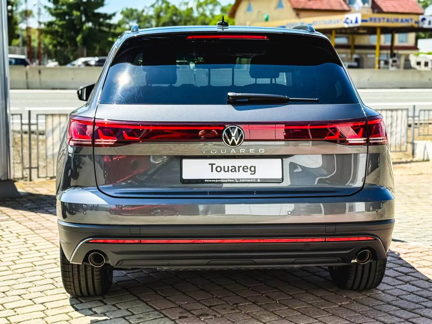 Noul Touareg Style V6 TDI 231CP DSG 4Motion - PE STOC