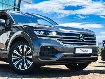 Noul Touareg Style V6 TDI 231CP DSG 4Motion - PE STOC