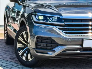Noul Touareg Style V6 TDI 231CP DSG 4Motion - PE STOC