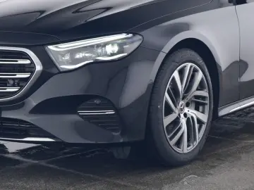 E 300 de Lim EXCLUSIVE Prem.| PANO | SHZ Fond
