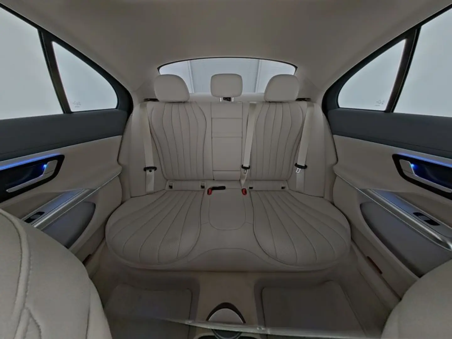E 300 de Lim EXCLUSIVE Prem.| PANO | SHZ Fond