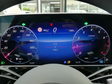 E 200 AMG +Distronic+R-Kamera+4D-BurmesterSound+