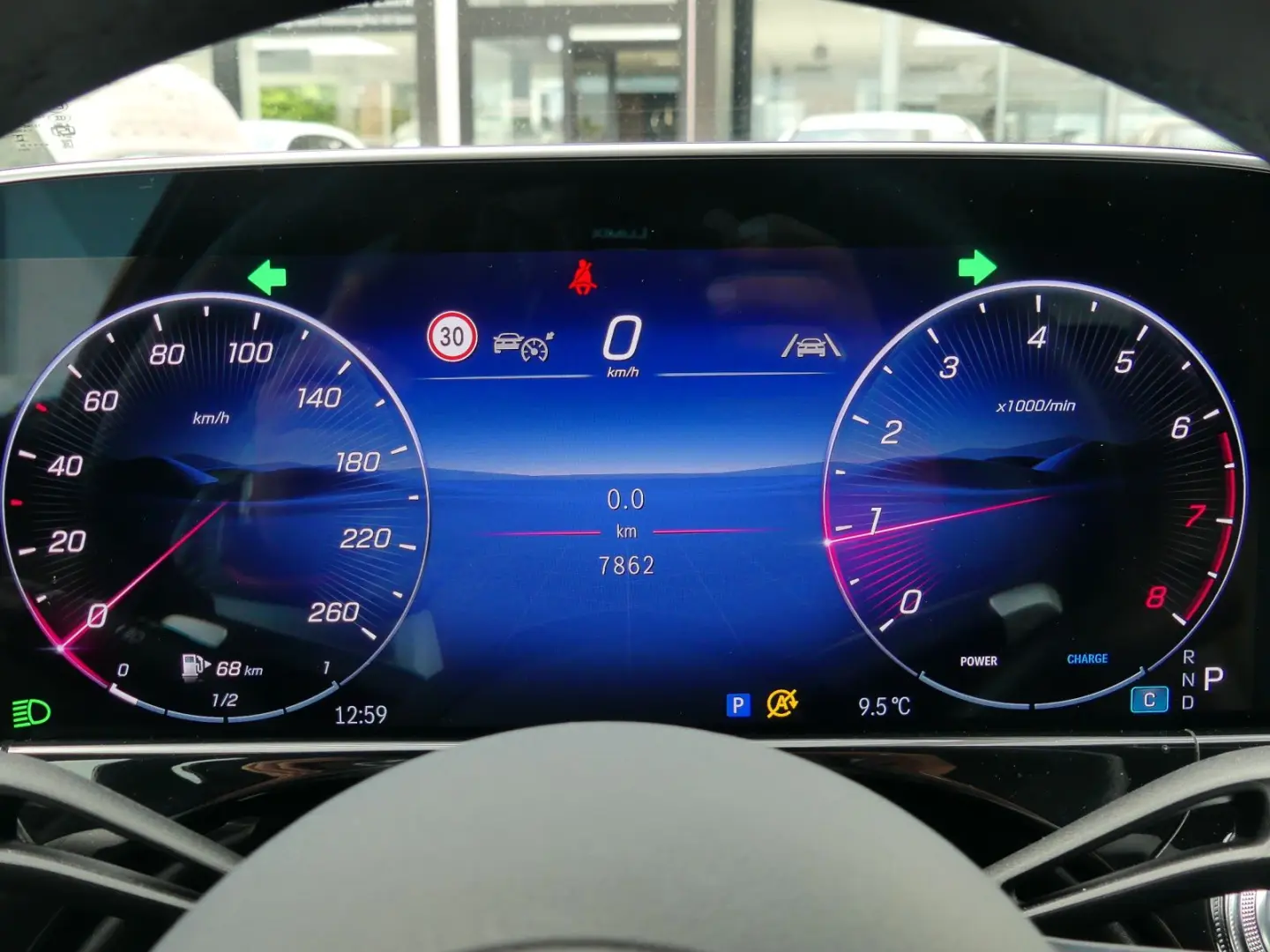 E 200 AMG +Distronic+R-Kamera+4D-BurmesterSound+