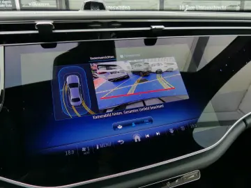 E 200 AMG +Distronic+R-Kamera+4D-BurmesterSound+