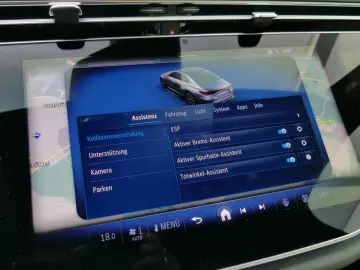 E 200 AMG +Distronic+R-Kamera+4D-BurmesterSound+