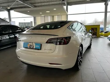 Model 3 Performance Dual AWD
