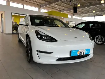 Model 3 Performance Dual AWD