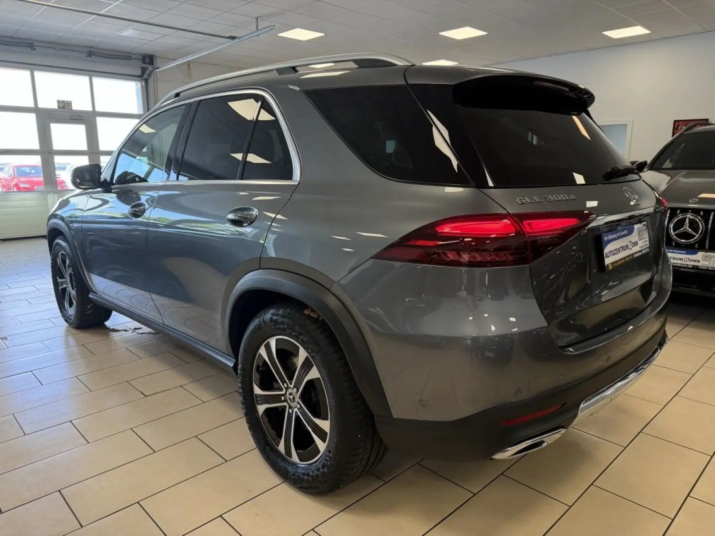 GLE 300 d 4Matic*ACC*LED*Pano*Cam*AHK*Leder*Navi
