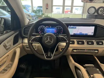 GLE 300 d 4Matic*ACC*LED*Pano*Cam*AHK*Leder*Navi