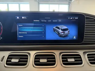 GLE 300 d 4Matic*ACC*LED*Pano*Cam*AHK*Leder*Navi