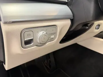 GLE 300 d 4Matic*ACC*LED*Pano*Cam*AHK*Leder*Navi
