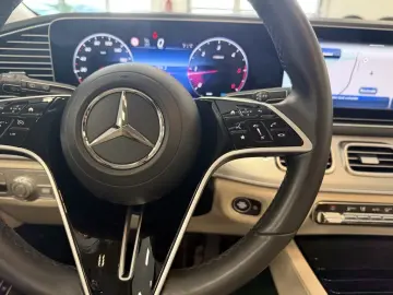 GLE 300 d 4Matic*ACC*LED*Pano*Cam*AHK*Leder*Navi