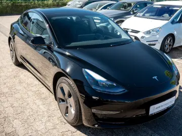Model 3 Long Range Dual AWD *PANO*ACC*
