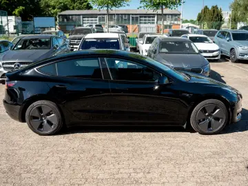 Model 3 Long Range Dual AWD *PANO*ACC*