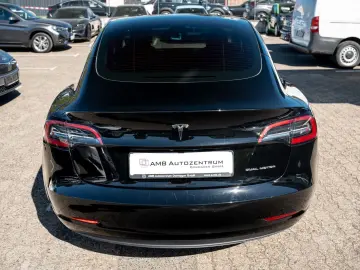 Model 3 Long Range Dual AWD *PANO*ACC*