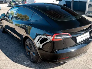 Model 3 Long Range Dual AWD *PANO*ACC*