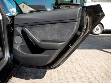 Model 3 Long Range Dual AWD *PANO*ACC*