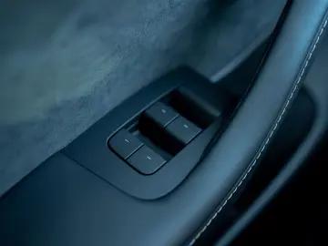 Model 3 Long Range Dual AWD *PANO*ACC*