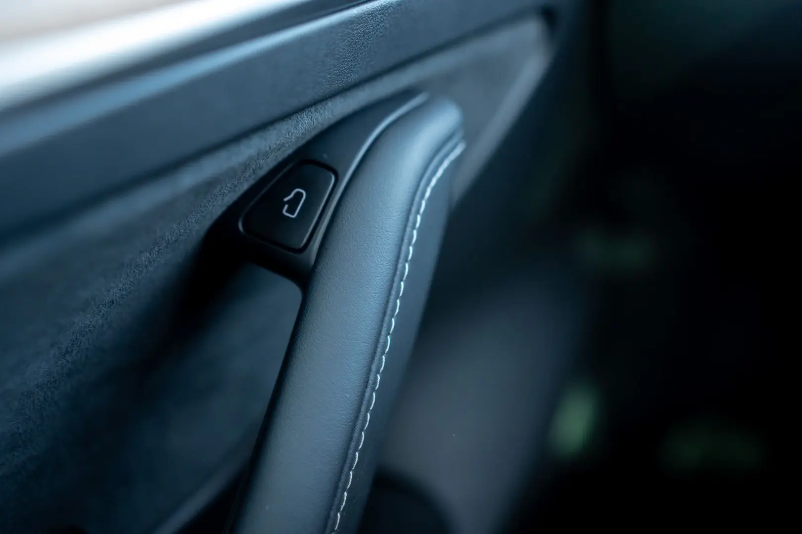 Model 3 Long Range Dual AWD *PANO*ACC*
